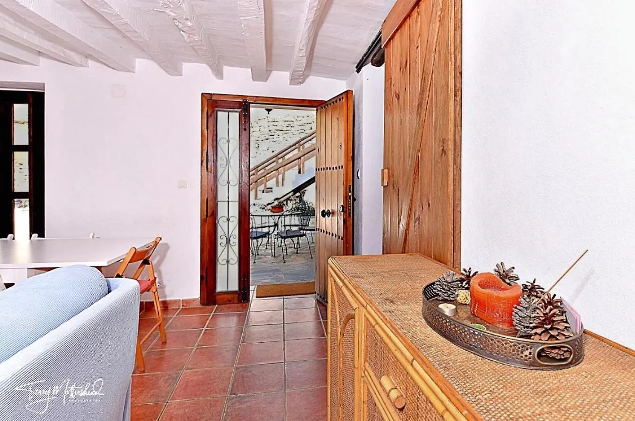 Country house La Casa Del Agua Guest House Montefrio
